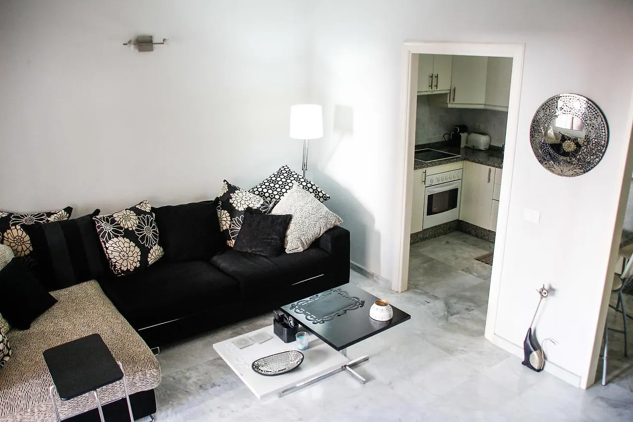 Cozy Ground Floor With Terrace In Los Cristianos Hotel Los Cristianos